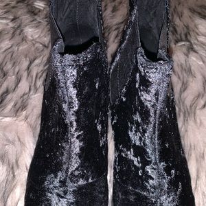 Toms booties